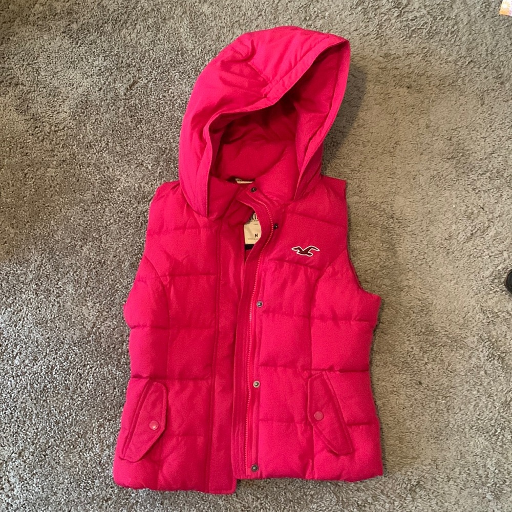 Hollister puffer vest